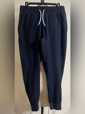 Bylt Active Jogger Size Medium Navy Performance 4 Way Stretch